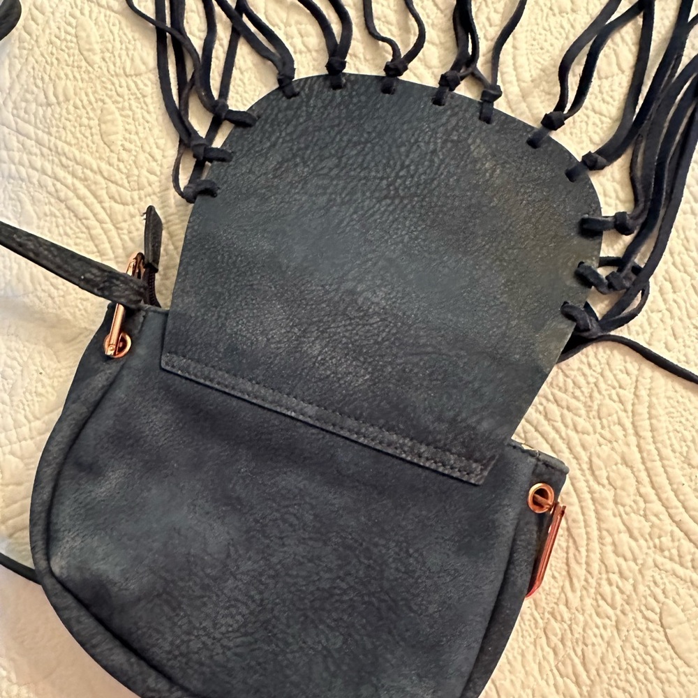 Free People Suede Blue Fringe Handbag Crossbody NWOT - Picture 9 of 13